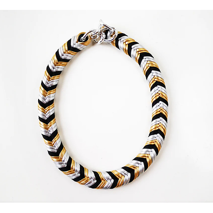 Collier Cobra