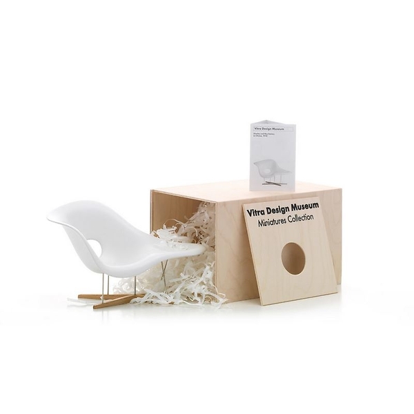 Miniature Chair Lachaise Eames 1948
