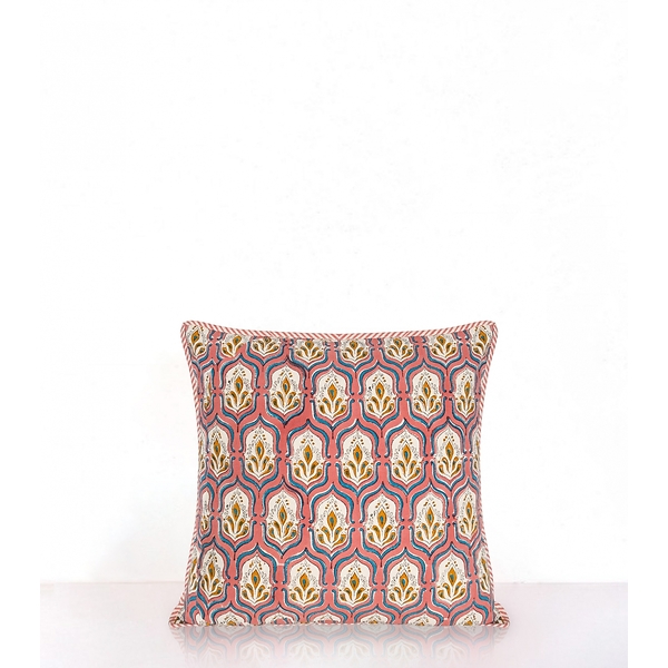 Pranjal Rose square cushion cover