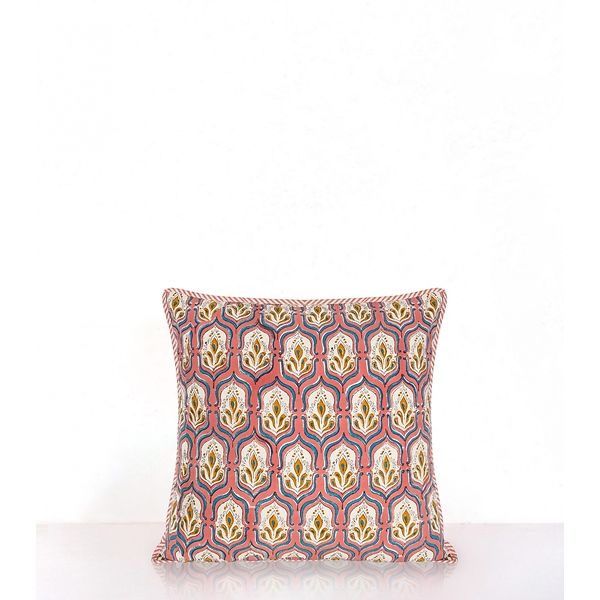 Pranjal Rose square cushion cover