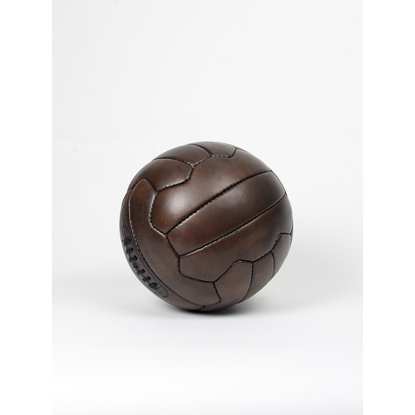Ballon de football en cuir 1950