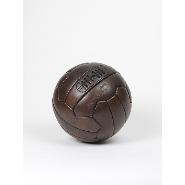 Ballon de football en cuir 1950
