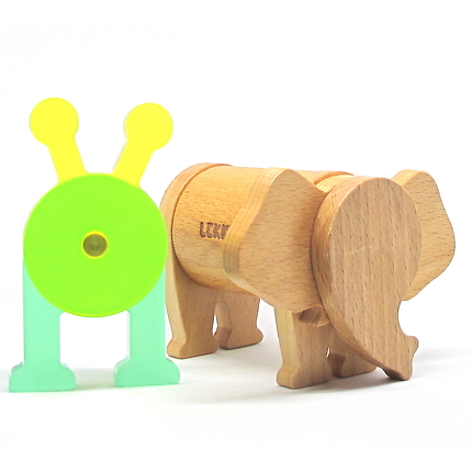 Coffret éléphant en bois magnétique à construire